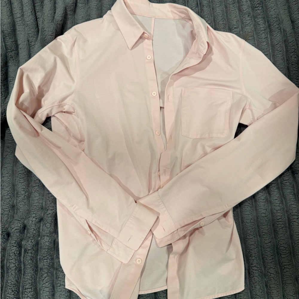 Men’s Lululemon Light Pink Button-Up Shirt